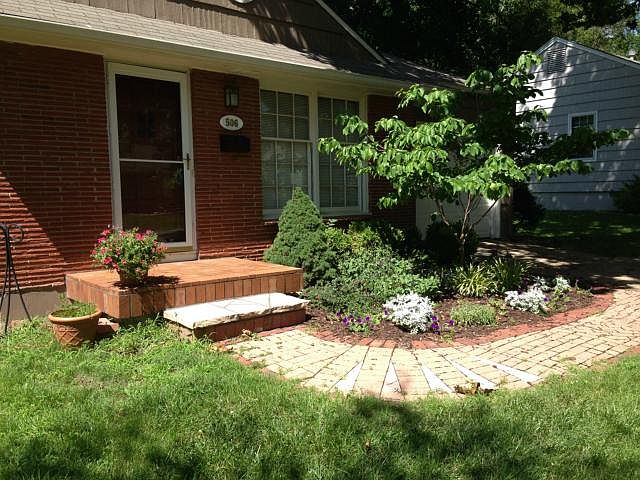 2nd image of 506 W 88th St