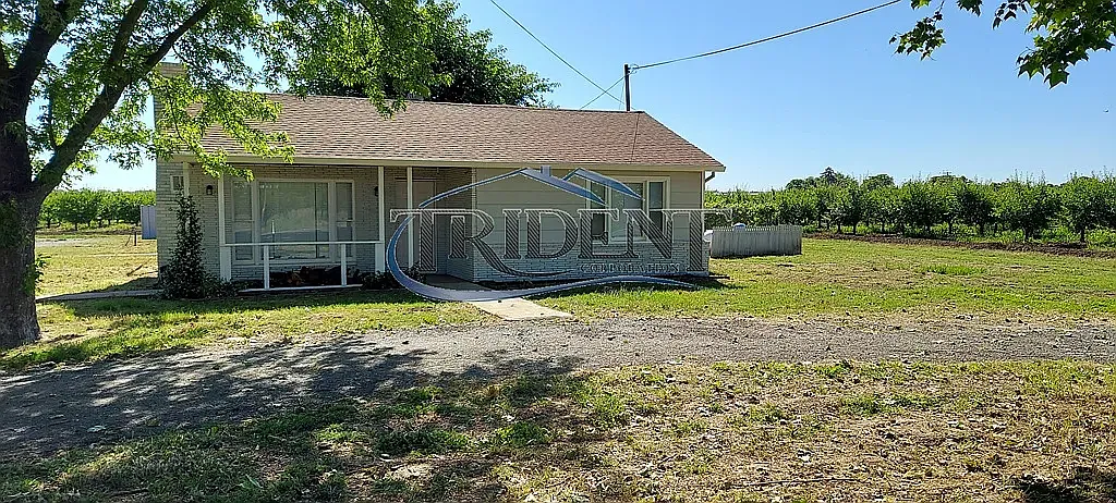 Building Photo - 9618 Garden Hwy