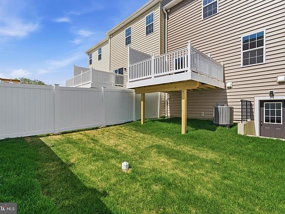 2nd image of 108 Potomac Ct