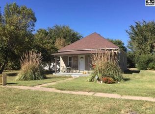 202 W Garfield St, Argonia, KS 67004