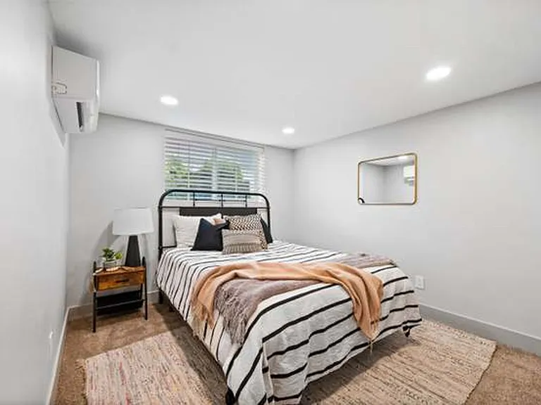 1238 E Oros Ave — Photo 34