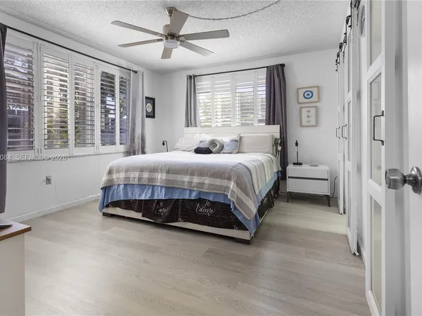 5935 Del Lago Cir APT 209, Sunrise, FL 33313