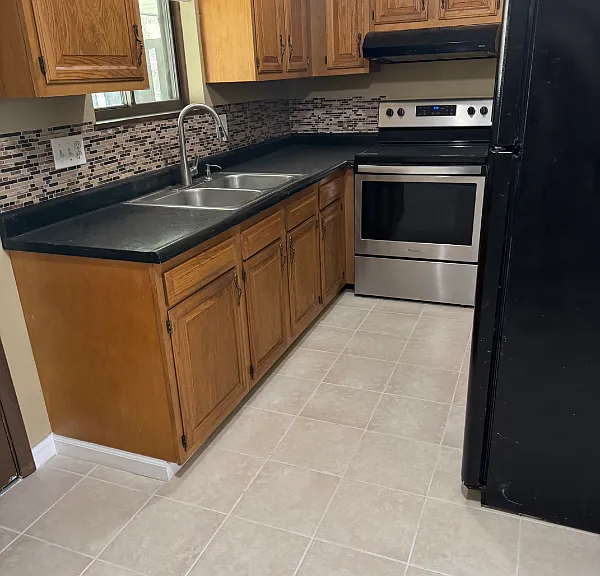 155 Palomino Dr — Photo 5