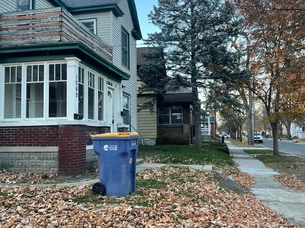 1069 Quarry Ave NW #2, Grand Rapids, MI 49504