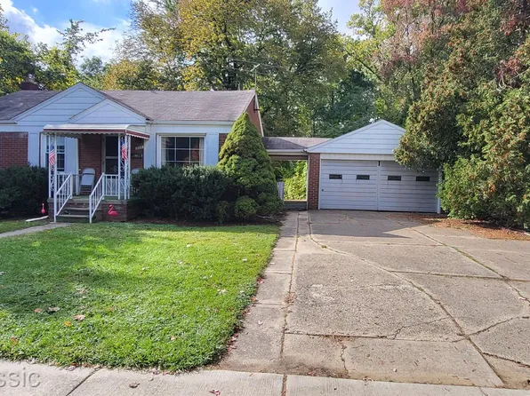 333 Boschma St, Clawson, MI 48017
