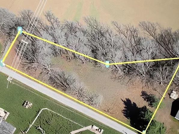 4655 Northwest Dr #A & B, Fort Wayne, IN 46835