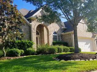 12305 Silent Creek Dr, Pearland, TX 77584