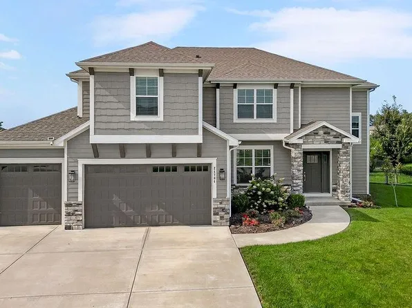 24704 W 76th St, Shawnee, KS 66227