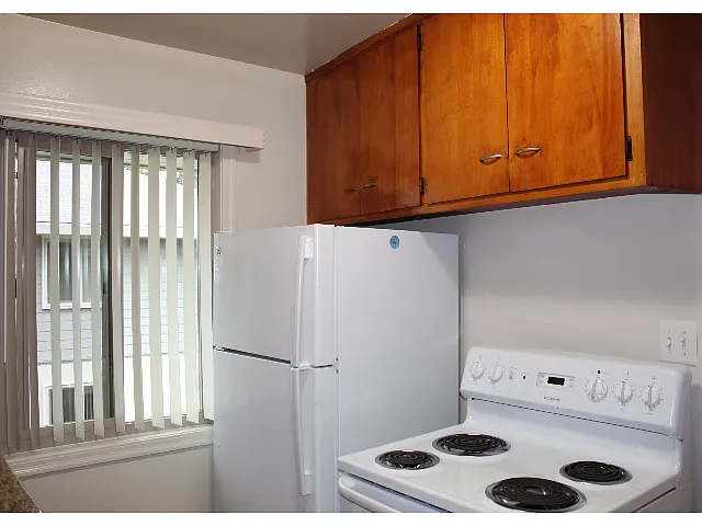 Kitchen - Hale Apartments