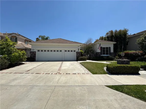 935 N Big Sky Ln, Orange, CA 92869