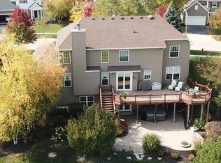 3827 Parsons Rd, Carpentersville, IL 60110