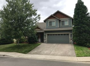 421 N 8th Pl, Carlton, OR 97111