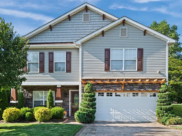 1114 Alston Hill Dr, Charlotte, NC 28214