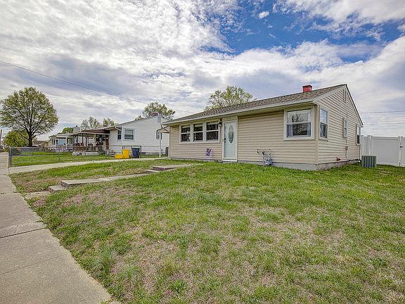 2nd image of 1622 Tieman Dr
