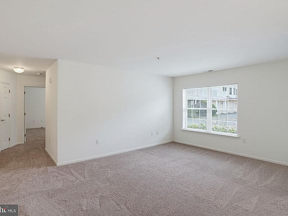 5th image of 2101 Independence Way