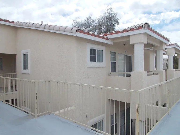 1825 Cutlass Dr — Photo 3
