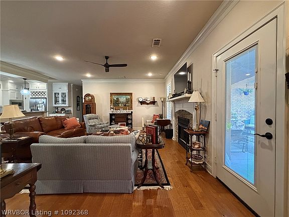 4th image of 8034 Rome Way