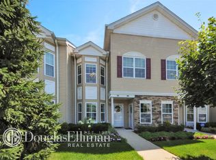 301 Spring Dr, East Meadow, NY 11554