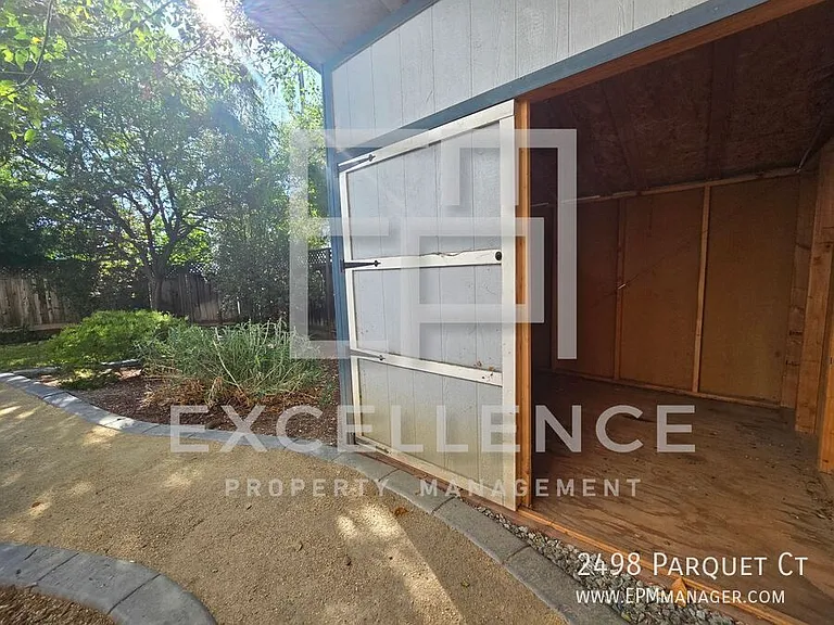 2498 Parquet Ct — Photo 28