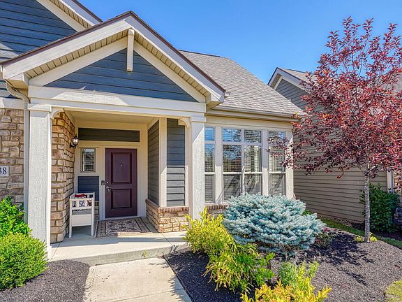 3rd image of 10238 Spicebrush Dr
