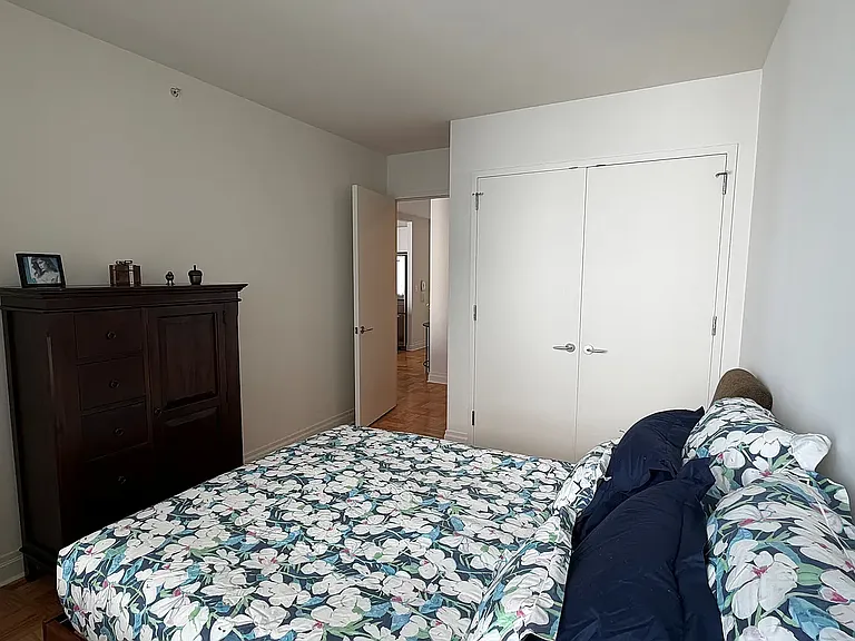 1510 Lexington Ave #6L — Photo 14
