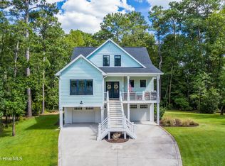 118 Canvasback Point, Hampstead, NC 28443