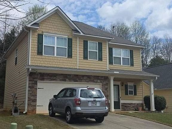 3rd image of 127 Renford Rd