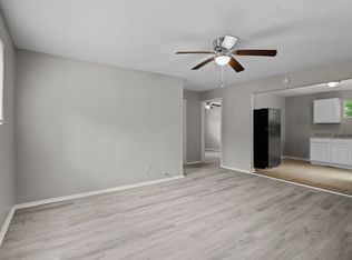 2328 Boss St., La Marque, TX 77568