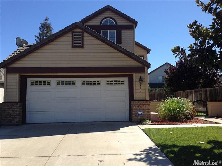 1st image of 390 Alicante Ct