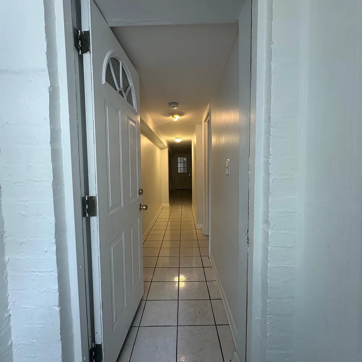 2 bed, 2559 sqft, $2,495 — Photo 1