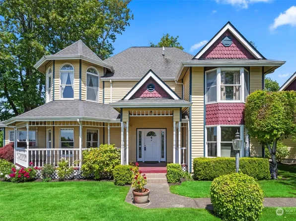 10317 22nd Street E, Edgewood, WA 98372