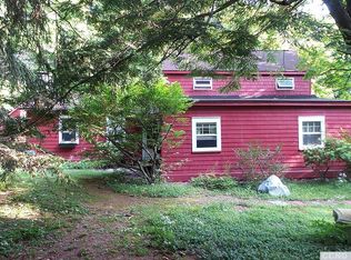 71 Beacon Hill Rd, East Chatham, NY 12060
