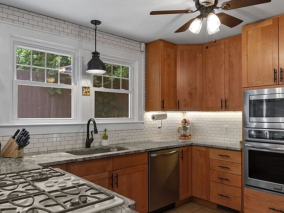 3rd image of 1020 Englewood Ave