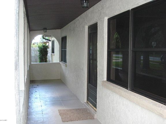 3rd image of 3625 Old Dixie Hwy
