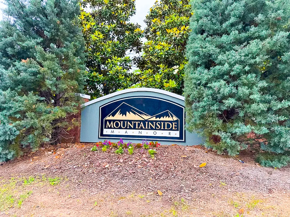 Mountainside Manor