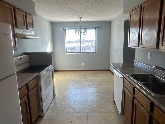 3rd image of 9505 Woodland Hills Dr #9505