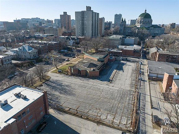 5th image of 4359 Lindell Blvd