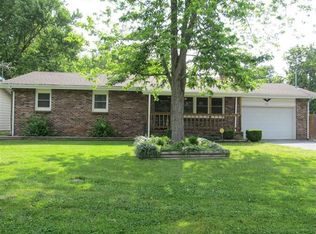 330 S Airwood Ave, Springfield, MO 65802