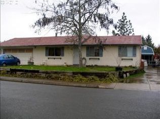 513 S 2nd St, Creswell, OR 97426