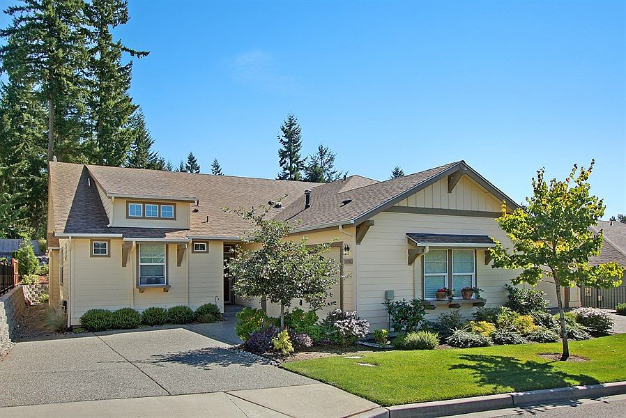 1st image of 13732 231st Ln NE