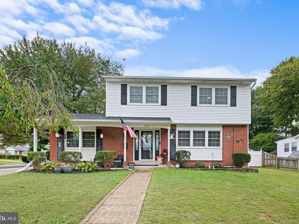 302 Mockingbird Ave, Dover, DE 19904
