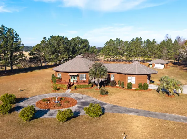 1415 Bell Rd, Mayesville, SC 29104