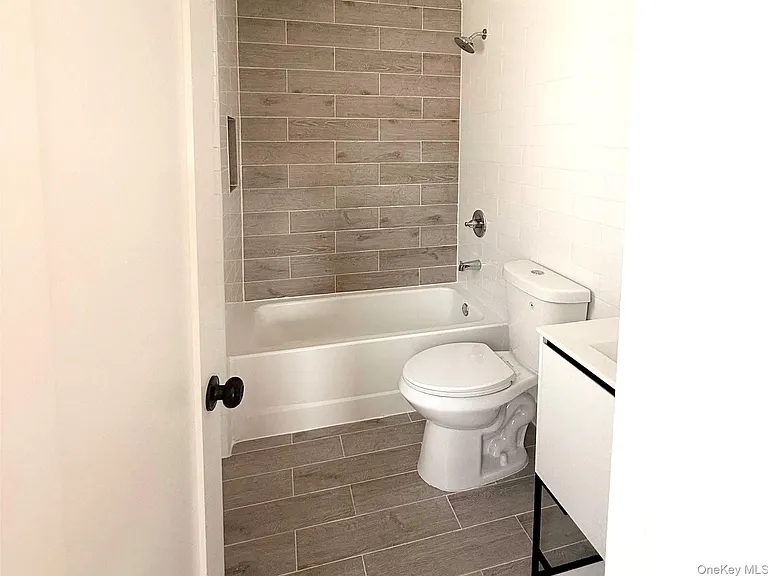 342 E 234th St #2 — Photo 6