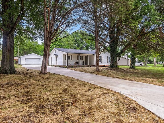 2nd image of 12101 Charing Grove Ln