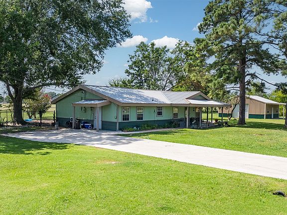 2nd image of 113 Lbj Ranch Rd
