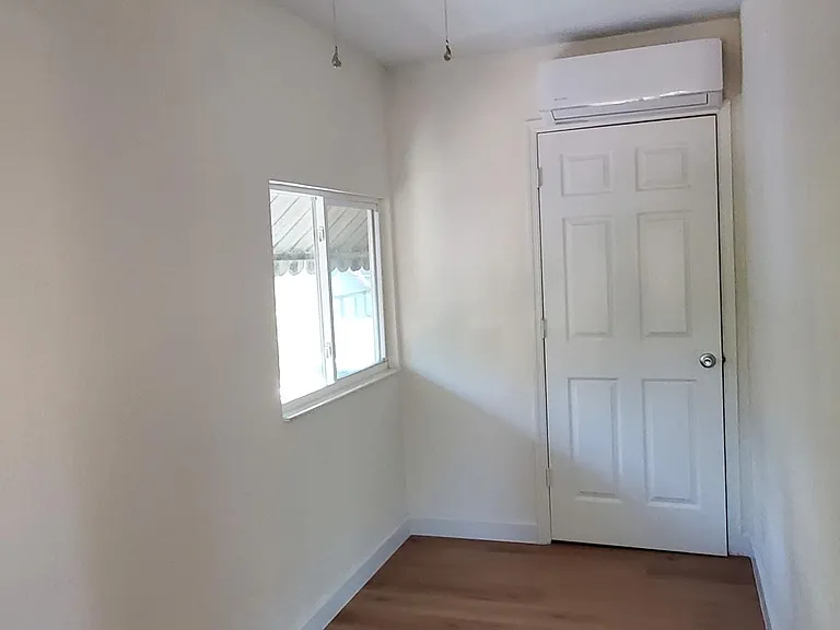 Office/porch with extra closet