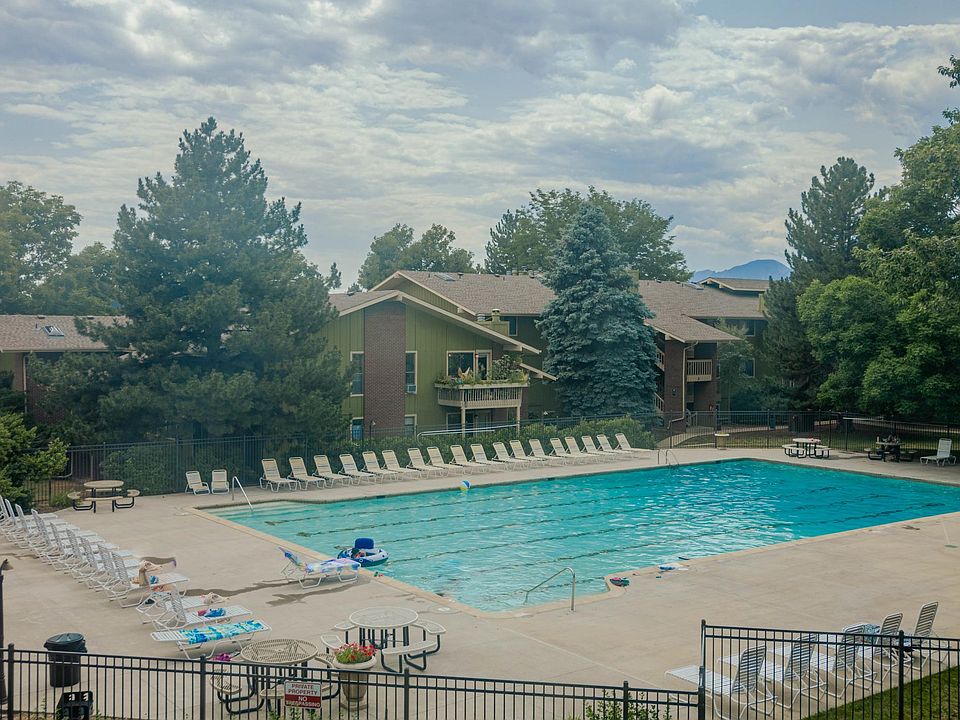 View from the deck overlooking the pool and the mountains beyond