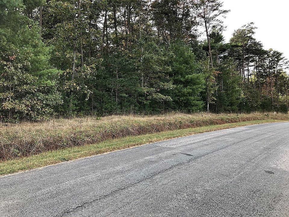 2nd image of Charlie Rd