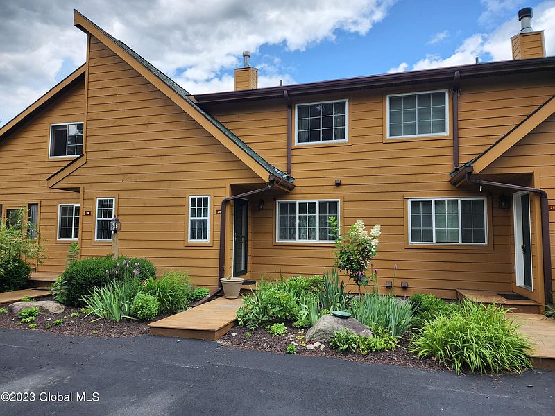 2nd image of 29B Balsam Crest Lane #29B