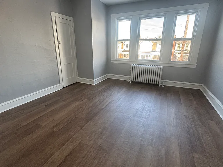 1220 Pratt St #2 — Photo 5